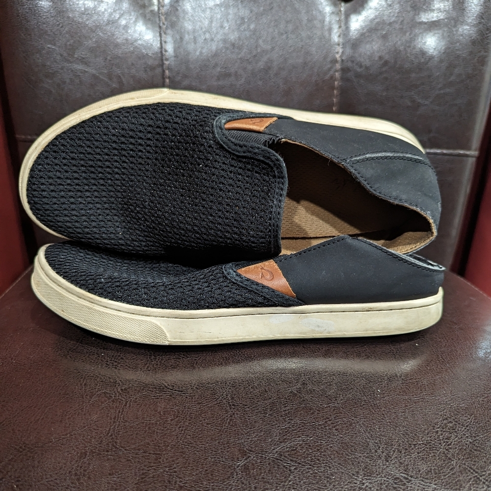 Women's OluKai Pehuea shoe size 7.5